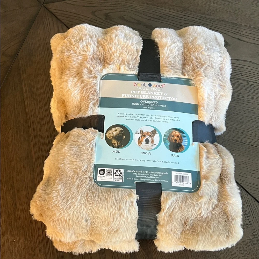 Tan Pet Blanket & Furniture Protector